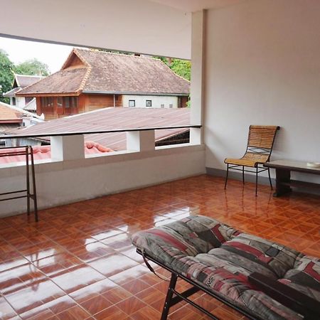 Manee Guesthouse And Record บ้านมานี Chiang Mai Eksteriør bilde
