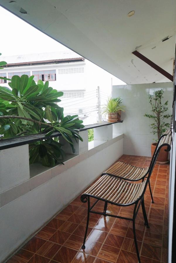 Manee Guesthouse And Record บ้านมานี Chiang Mai Eksteriør bilde