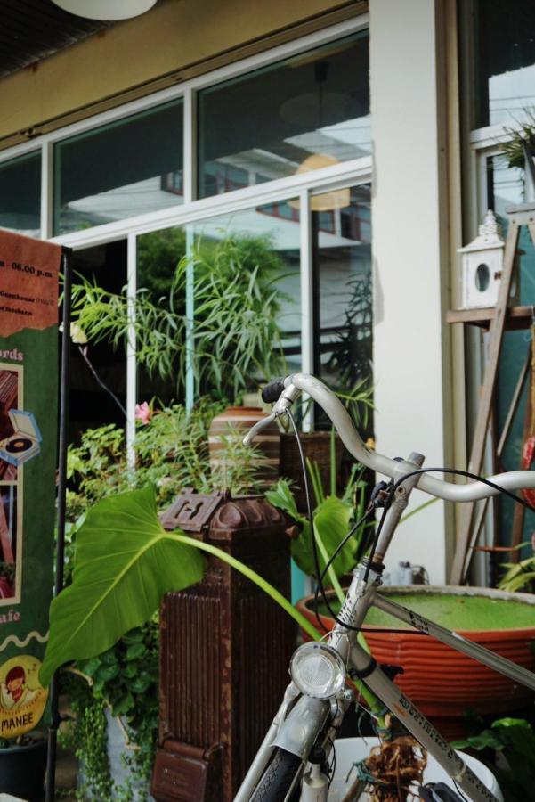Manee Guesthouse And Record บ้านมานี Chiang Mai Eksteriør bilde
