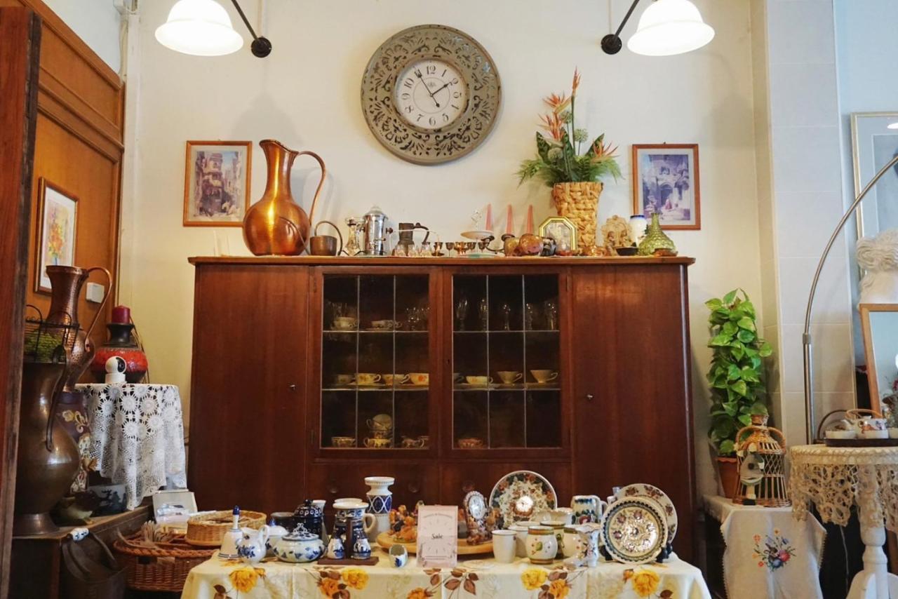 Manee Guesthouse And Record บ้านมานี Chiang Mai Eksteriør bilde